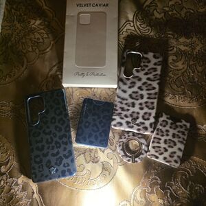 Velvet Caviar Black and Brown Leopard Phone Case Set